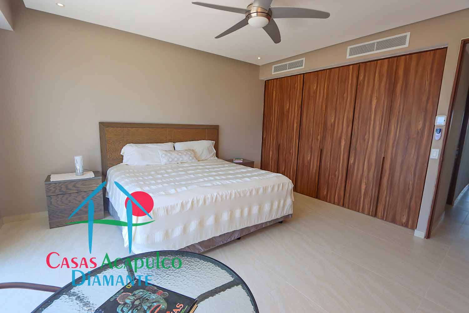 La Isla Emerald J5 - Recámara dos 3